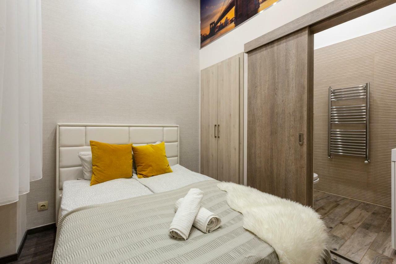 Deluxe Downtown Home 2 Bedrm, 2 Bathrm Budapest Exterior photo